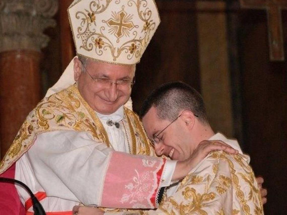 Monsignor Filippo Santoro con don Andrea Mortato