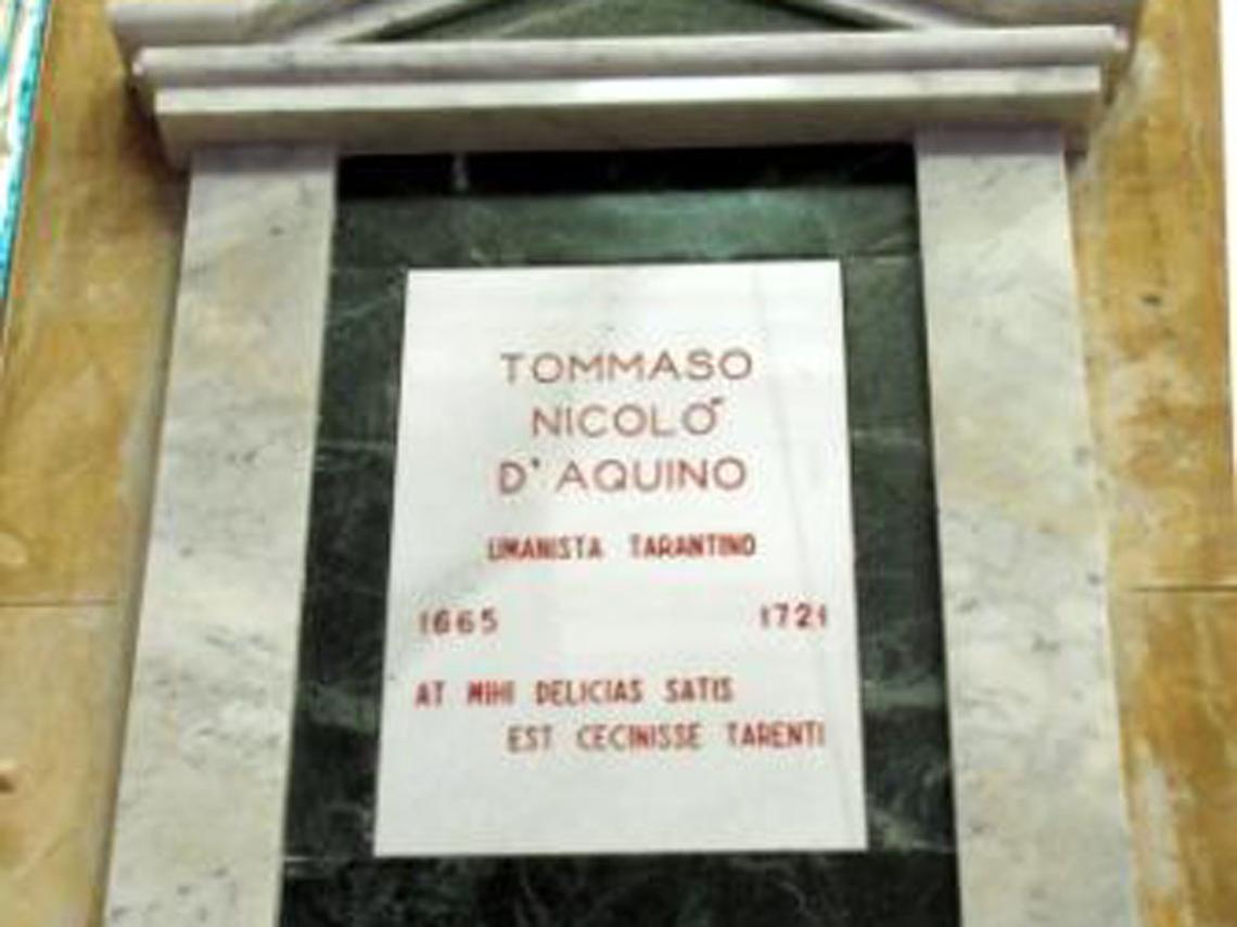 La lapide di Tommaso Niccolò D’Aquino custodita in Città Vecchia