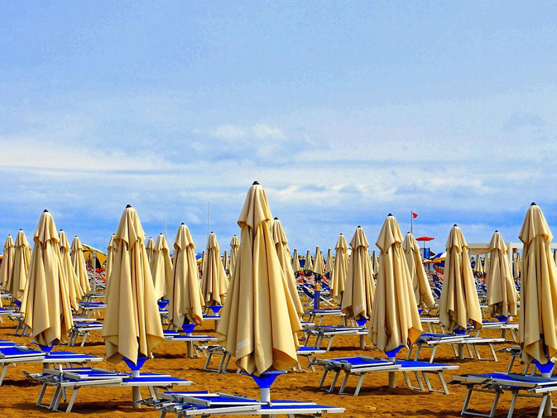 Una spiaggia del versante occidentale della provincia