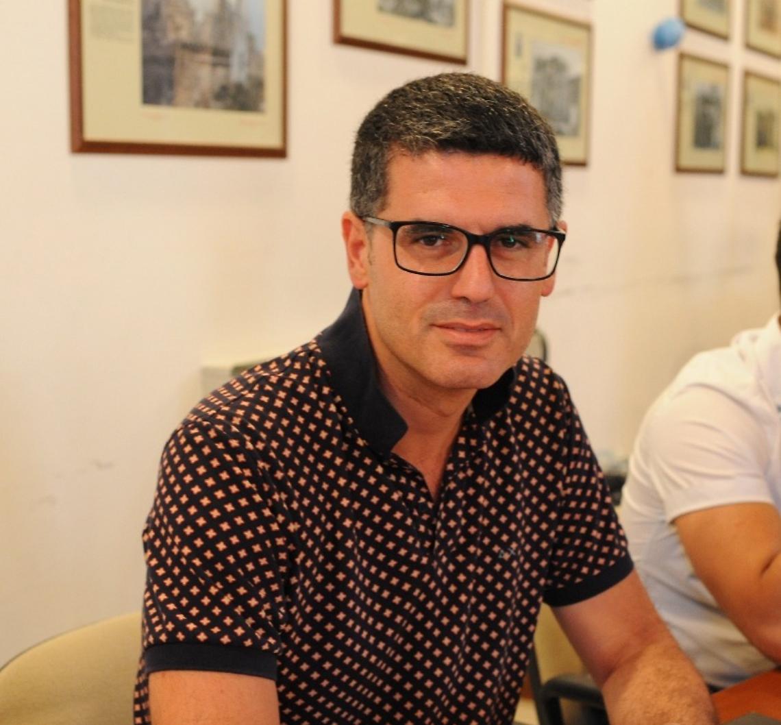 94AA5400-37FC-43BF-8651-6F25574B7A72