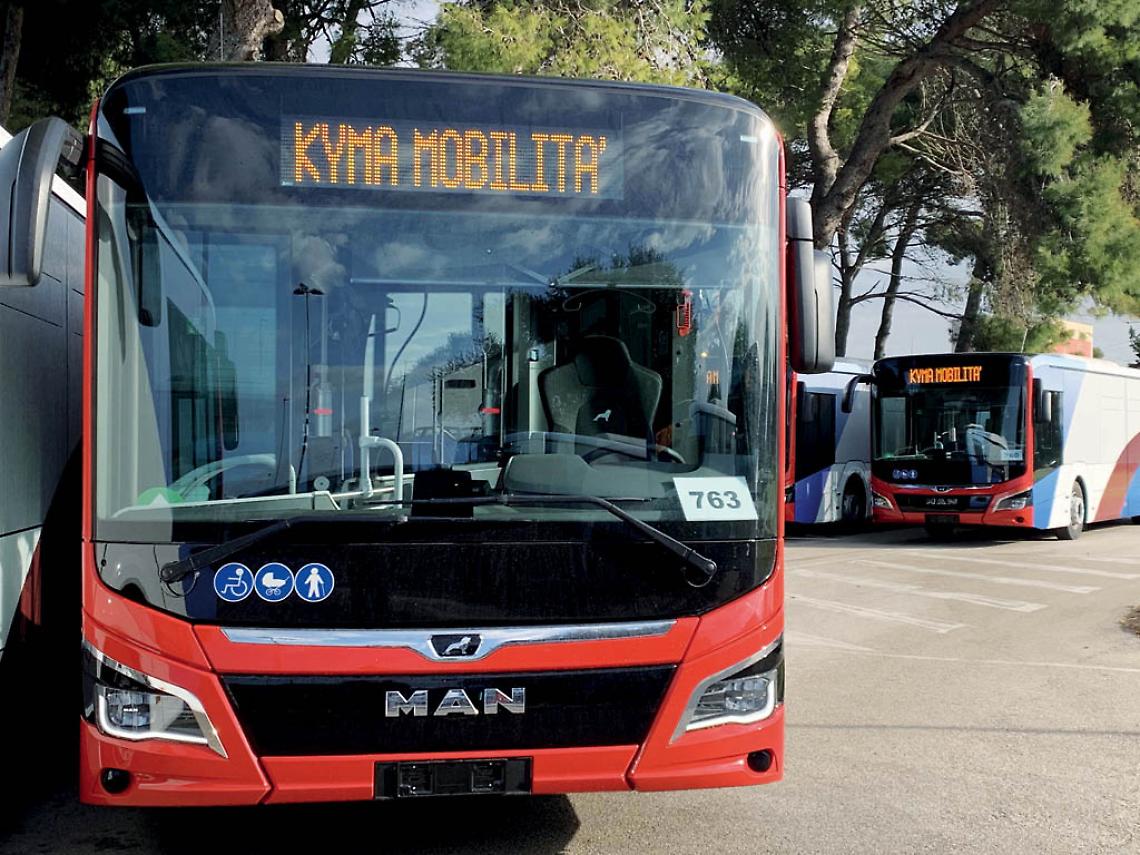 Alcuni autobus di Kyma Mobilità (foto d’archivio