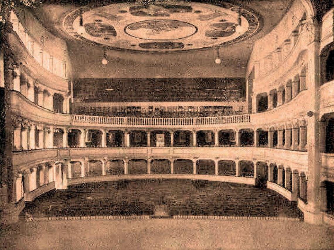 1909: nasce a Taranto il Teatro Alhambra