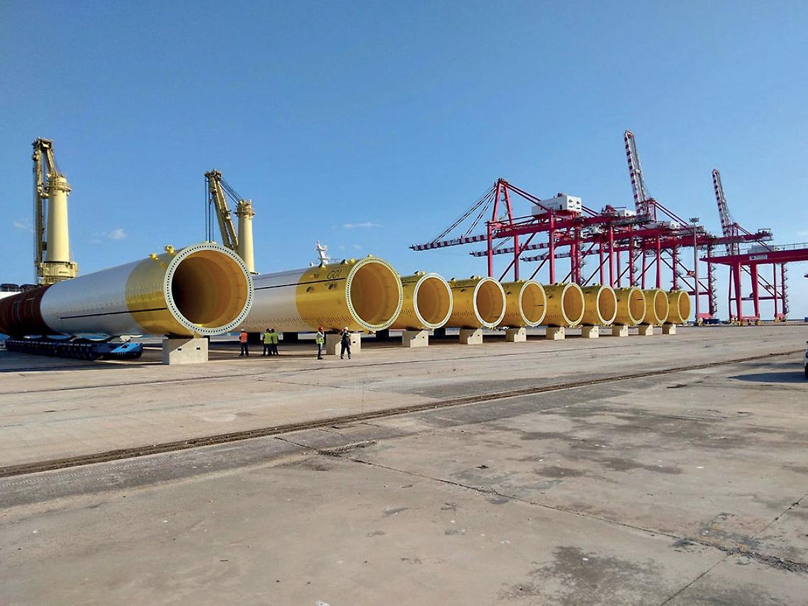 I monopali arrivati al porto