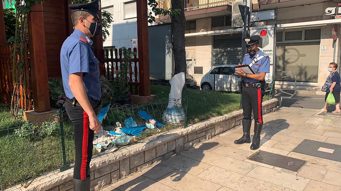 Distrutta la Madonna della parrocchia del Sacro Cuore di Gesù di Massafra - foto Francesco Manfuso