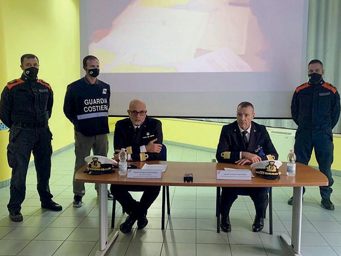 Traffico di olutrie di mare, 17 arresti