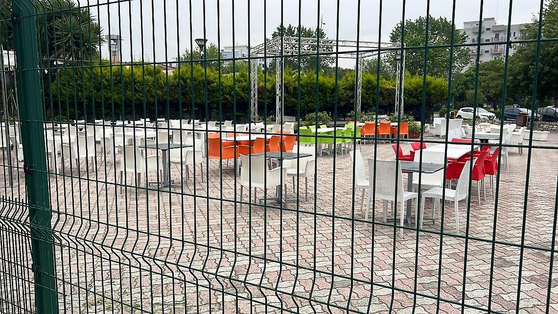 Giardini Virgilio chiusi, l&rsquo;accusa del gestore: &ldquo;Paghiamo per errori non nostri&rdquo;