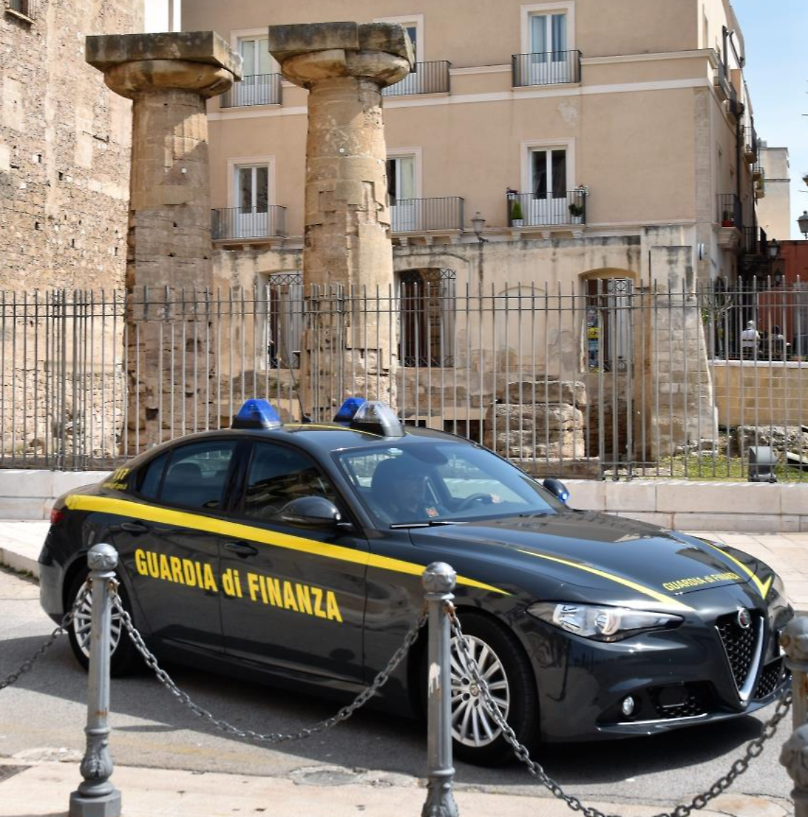 La Guardia di Finanza a Taranto