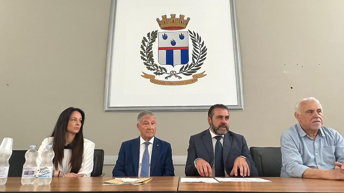 conferenza del Sappe e dell'on. Maiorano