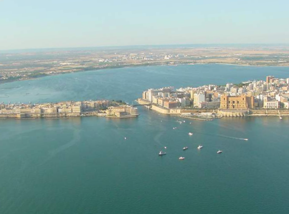 Veduta aerea Taranto