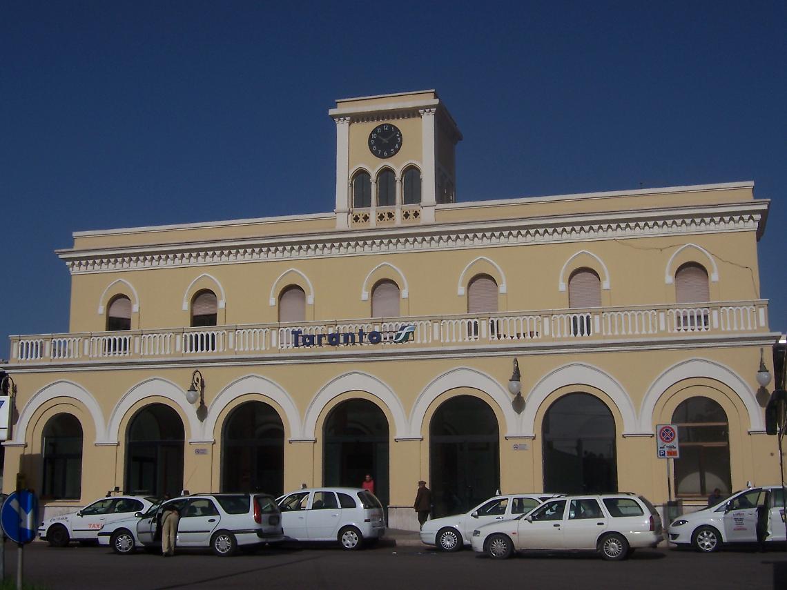 La stazione ferroviaria di Taranto