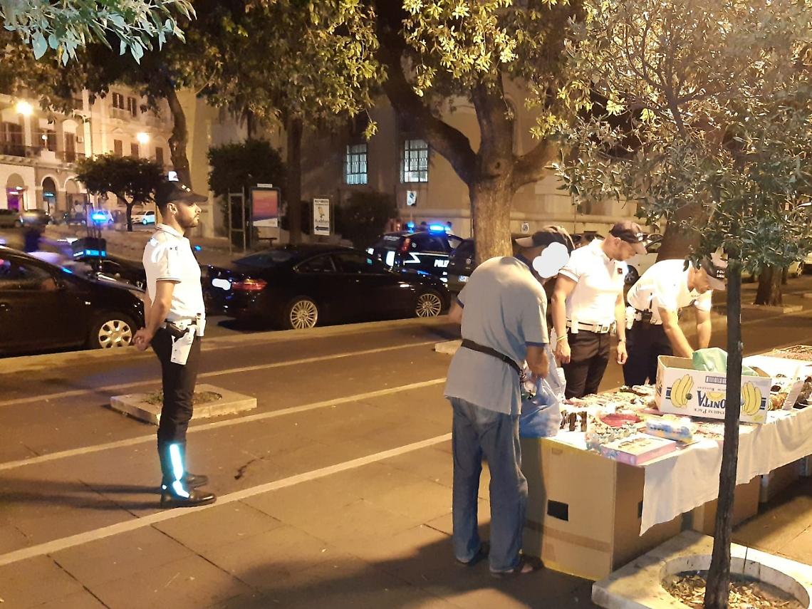 I controlli della Polizia Locale contro il commercio abusivo