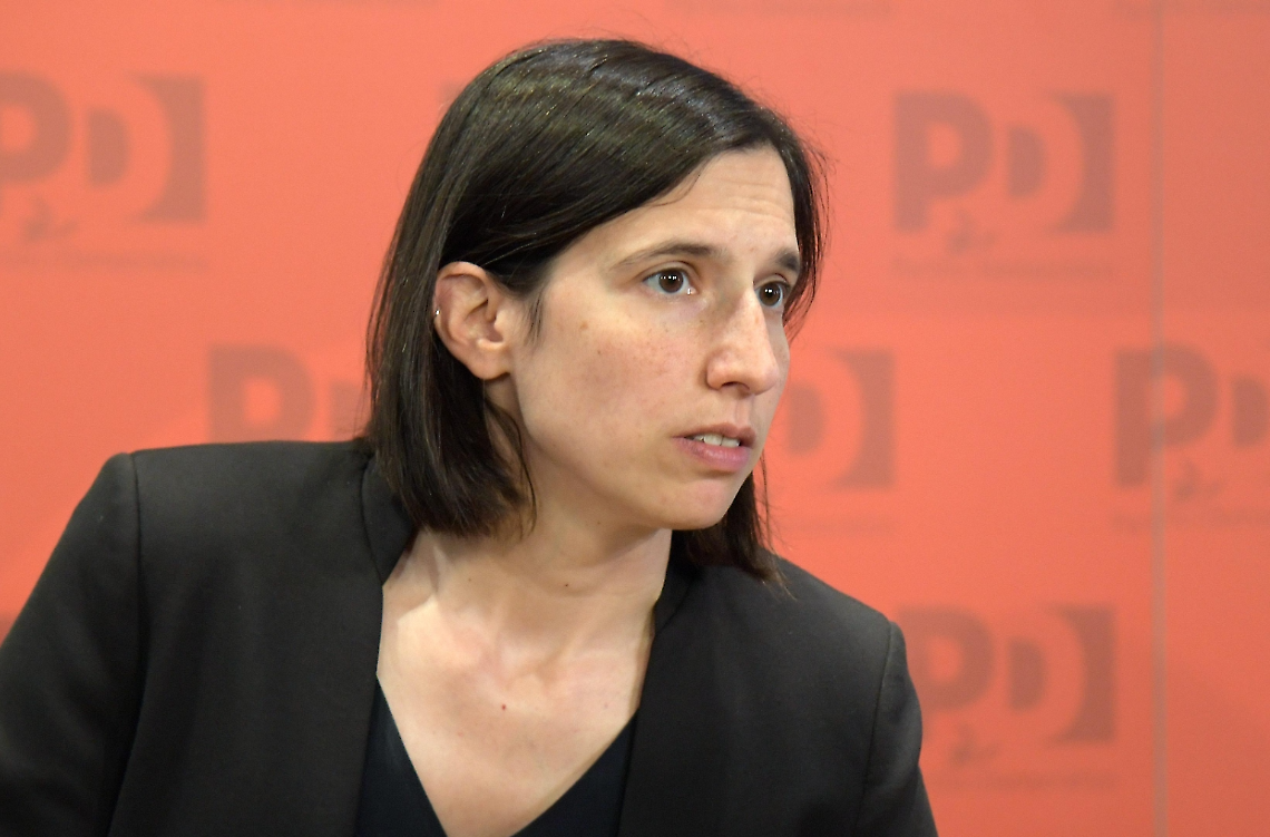 Emiliano accetta l'appello della Schlein: &laquo;Gi&agrave; al lavoro per un cambio di fase&raquo;