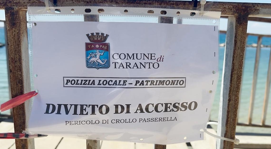 Il divieto di attraversamento per il pericolo di crollo