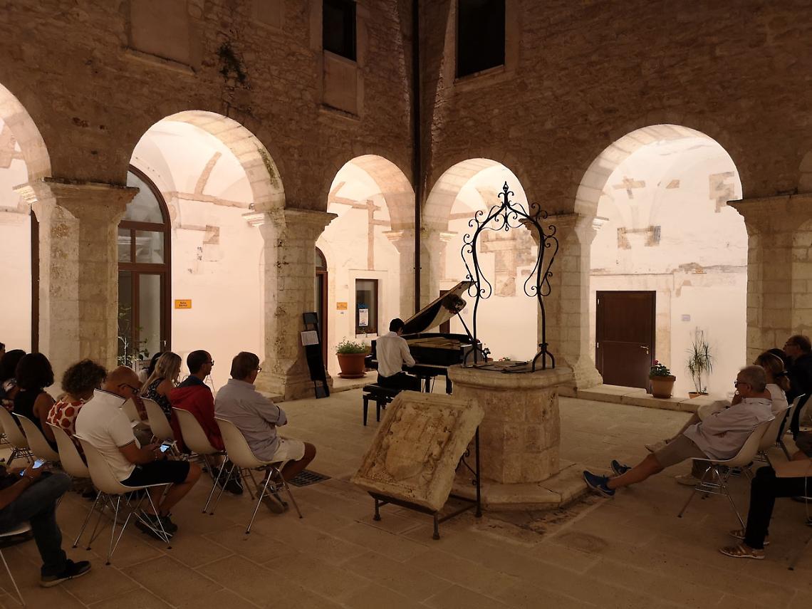 Piano Lab: foto di repertorio