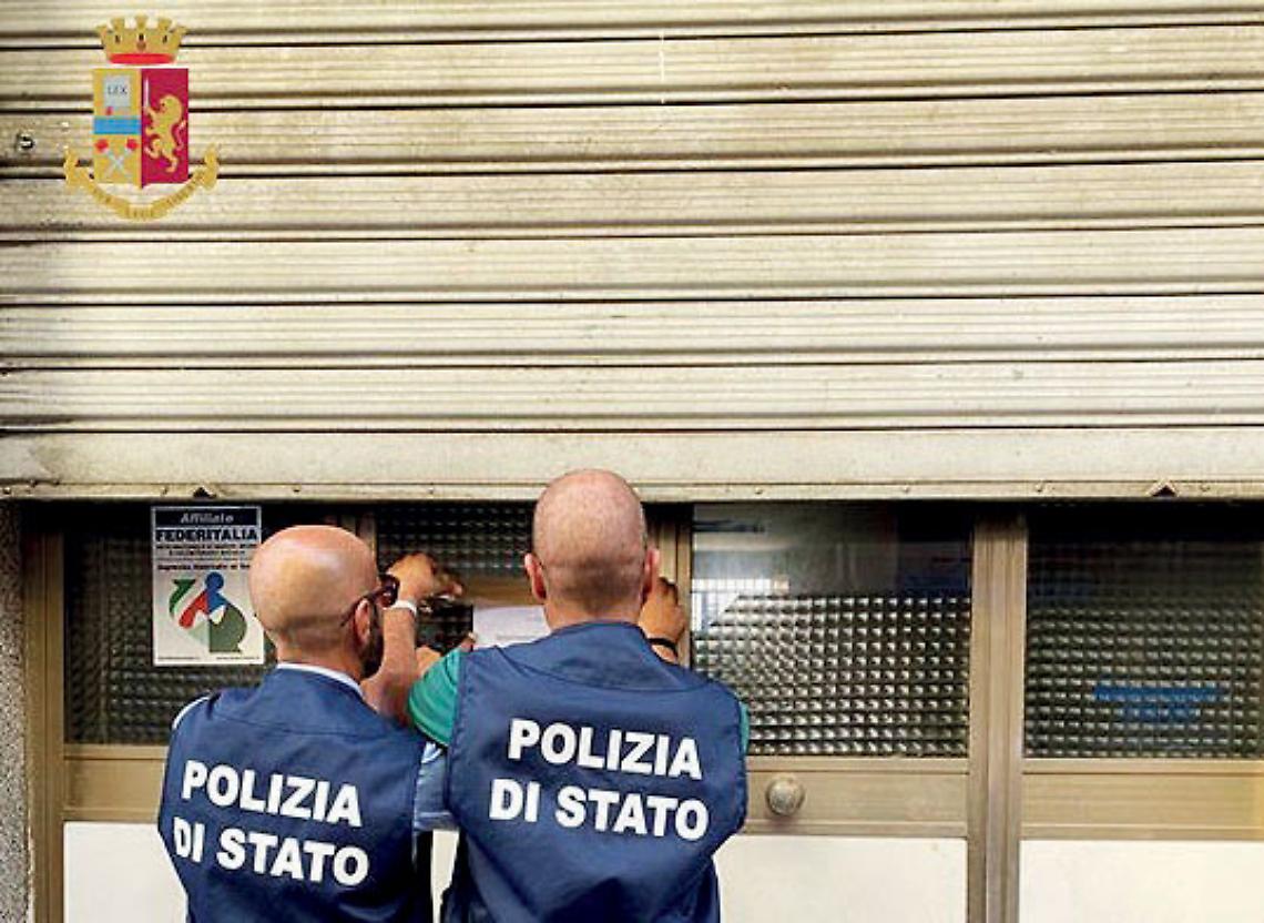 Uno dei circoli privati chiusi dalla Polizia