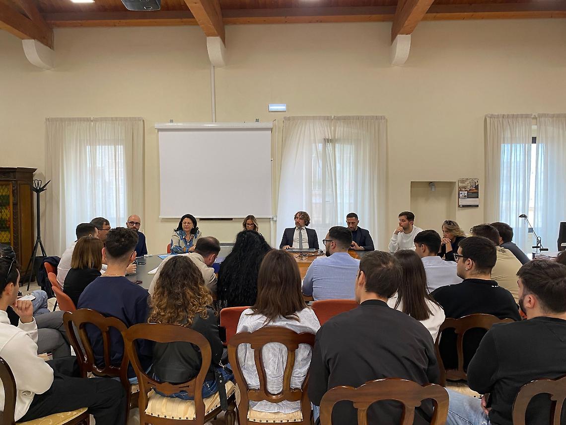 Nuovo incontro con gli studenti dei corsi di Economia