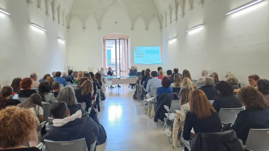 Un momento dell'iniziativa organizzata dall'Asl di Taranto
