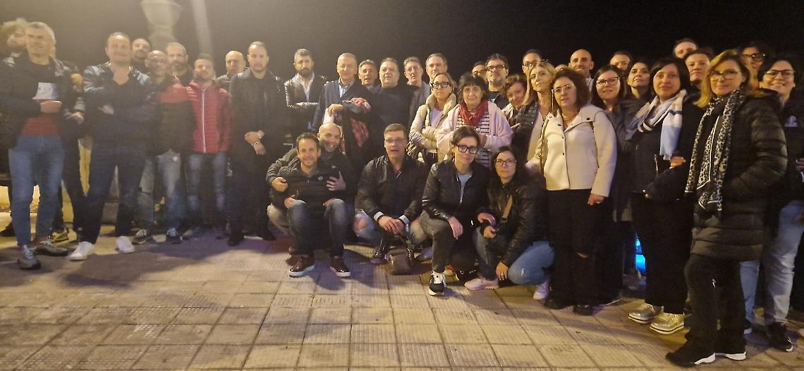 I lavoratori della Tessitura di Mottola