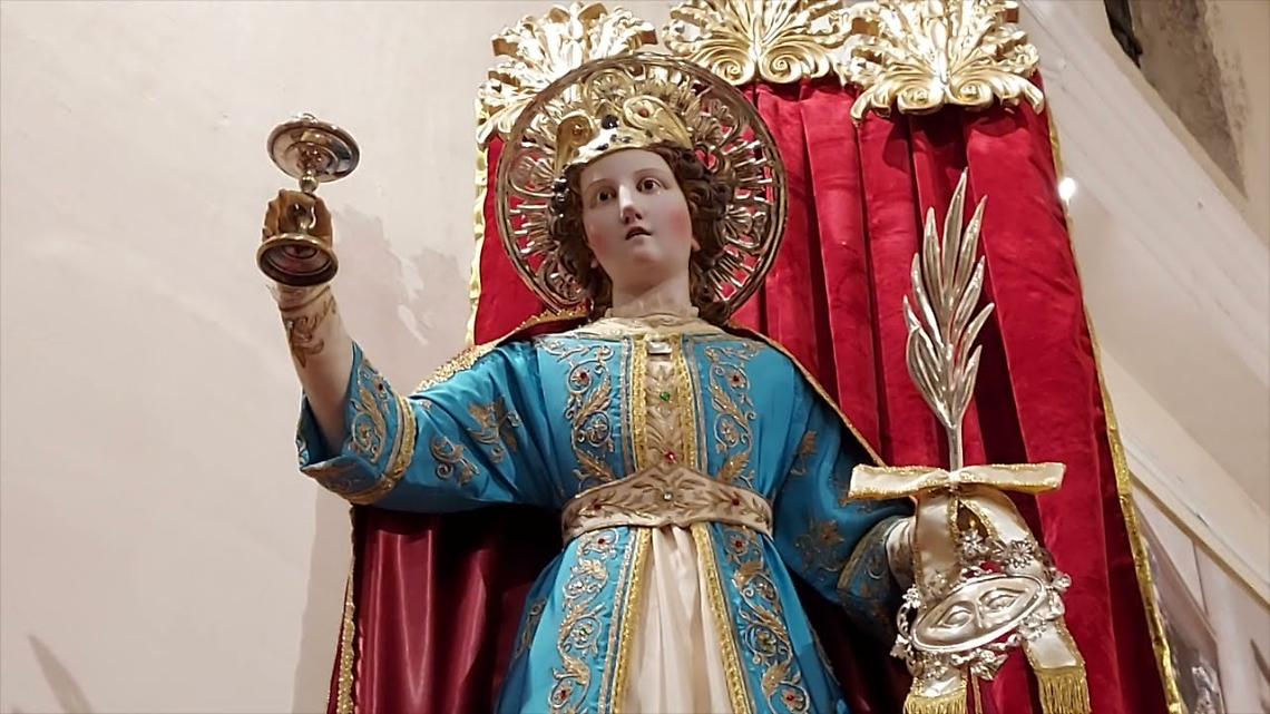 La statua di Santa Lucia