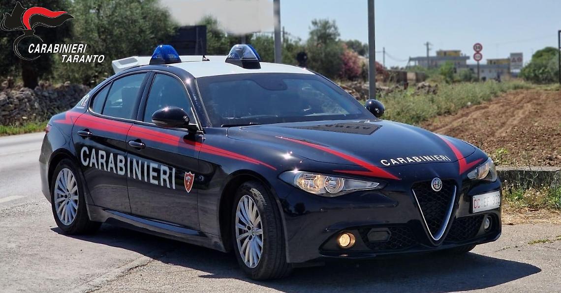 Una "gazzella" dei Carabinieri