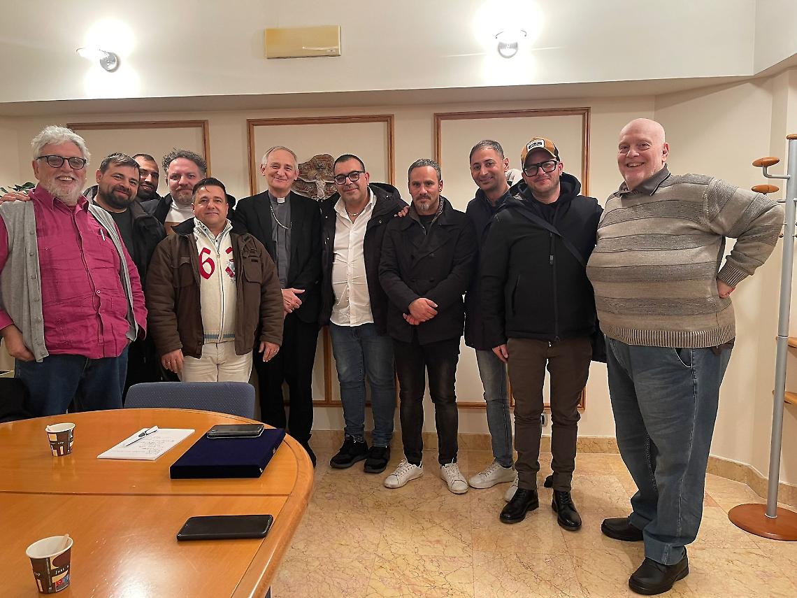 I lavoratori ricevuti da mons. Zuppi