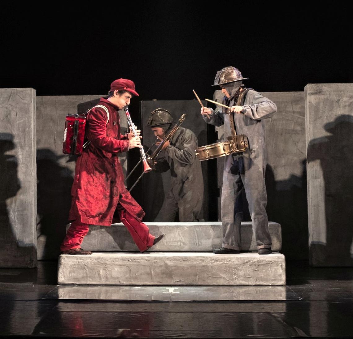 “Giovannin senza parole” (foto di scena di Tea Primiterrai)