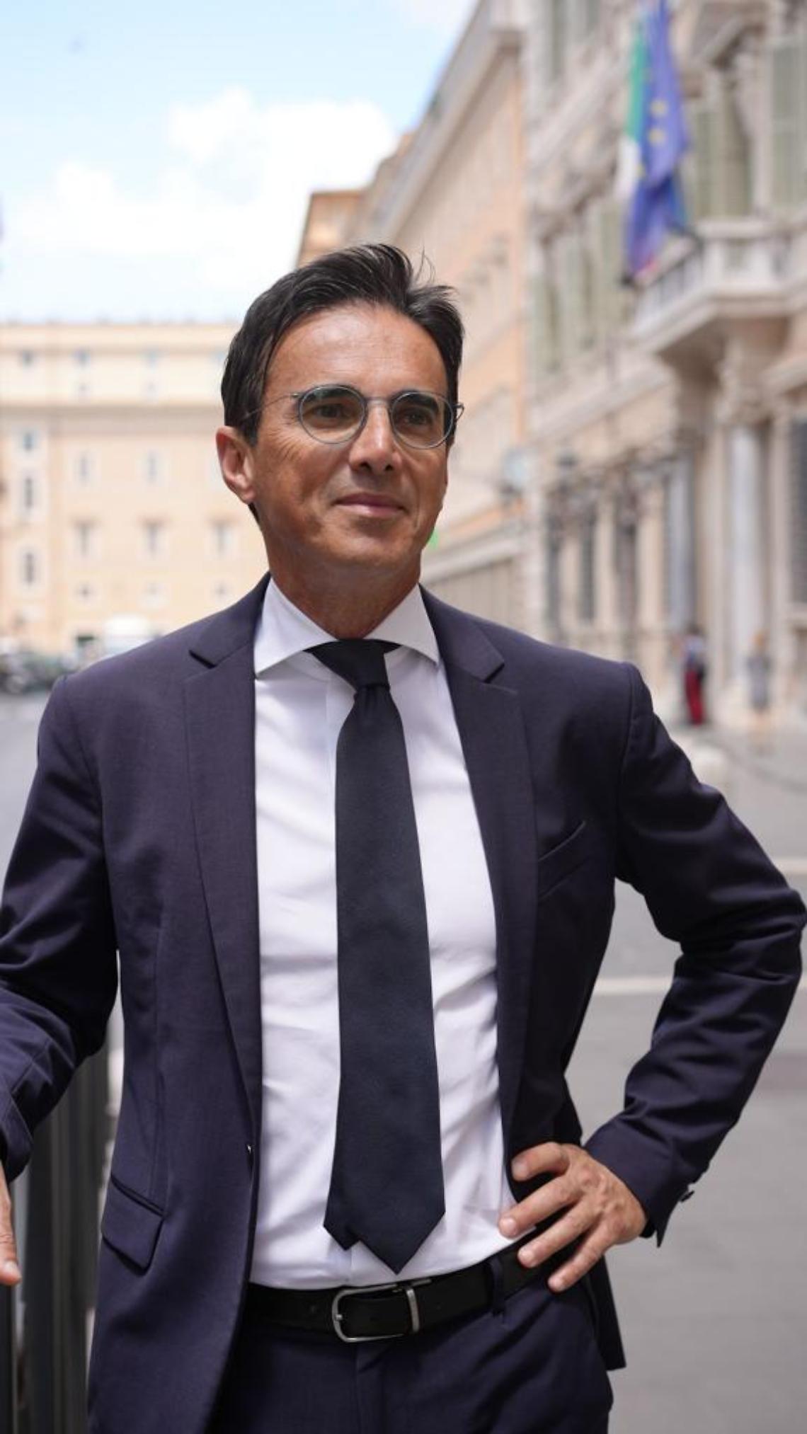 Il sen. Mario Turco
