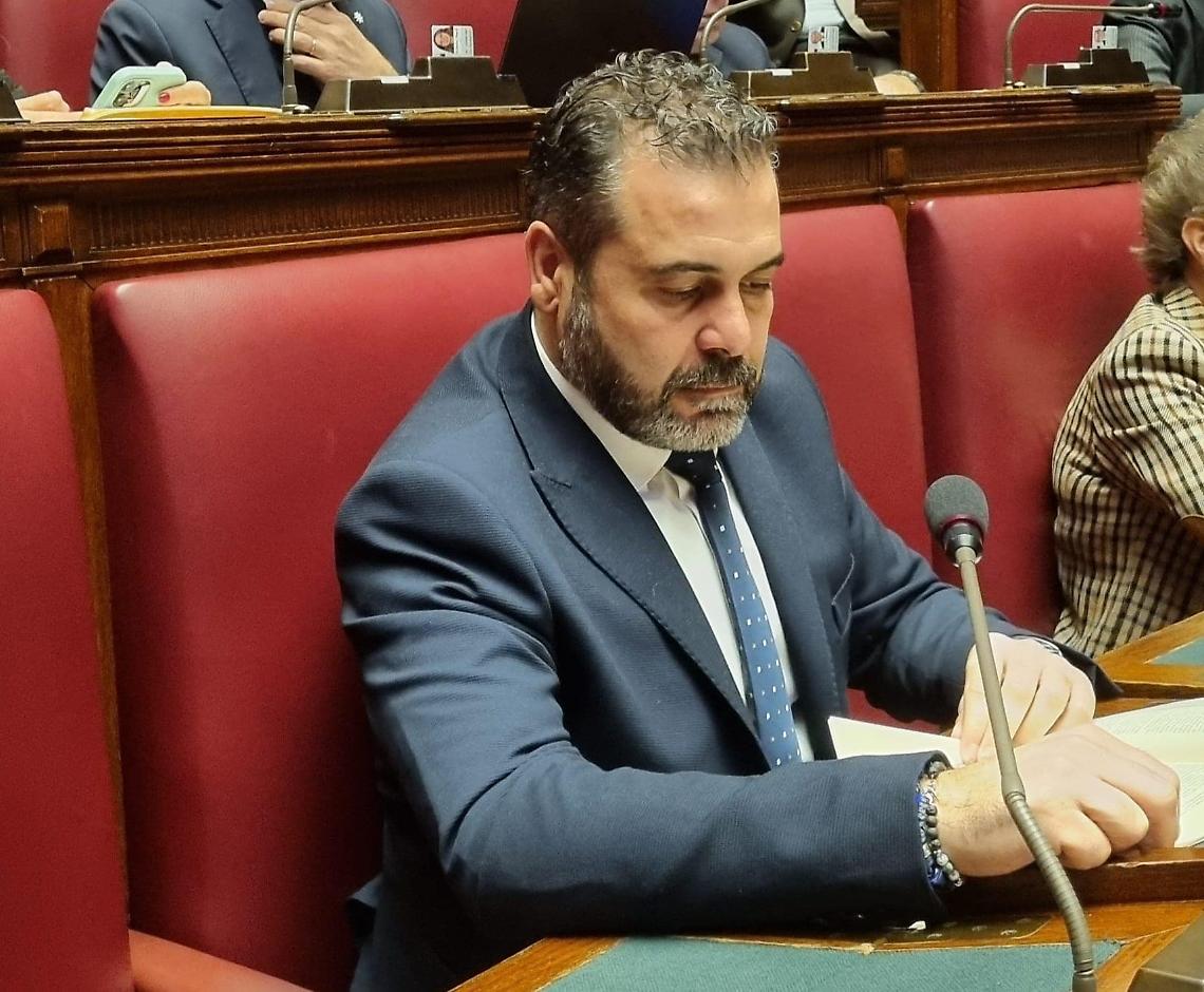 L'on. Giovanni Maiorano 
