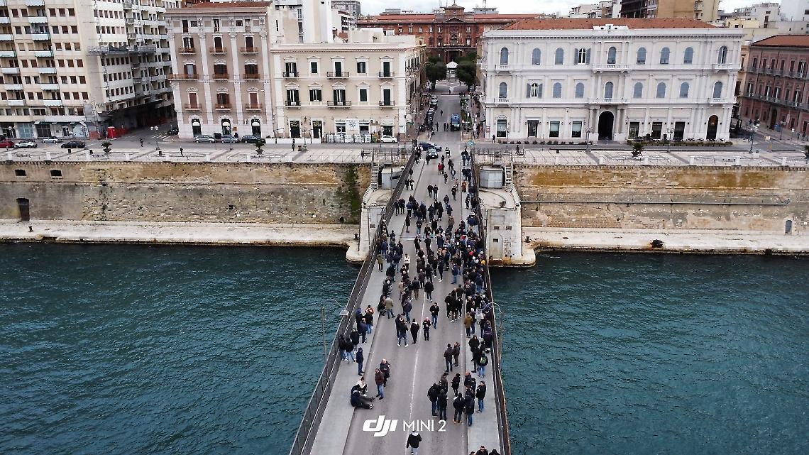 Taranto, il canale navigabile
