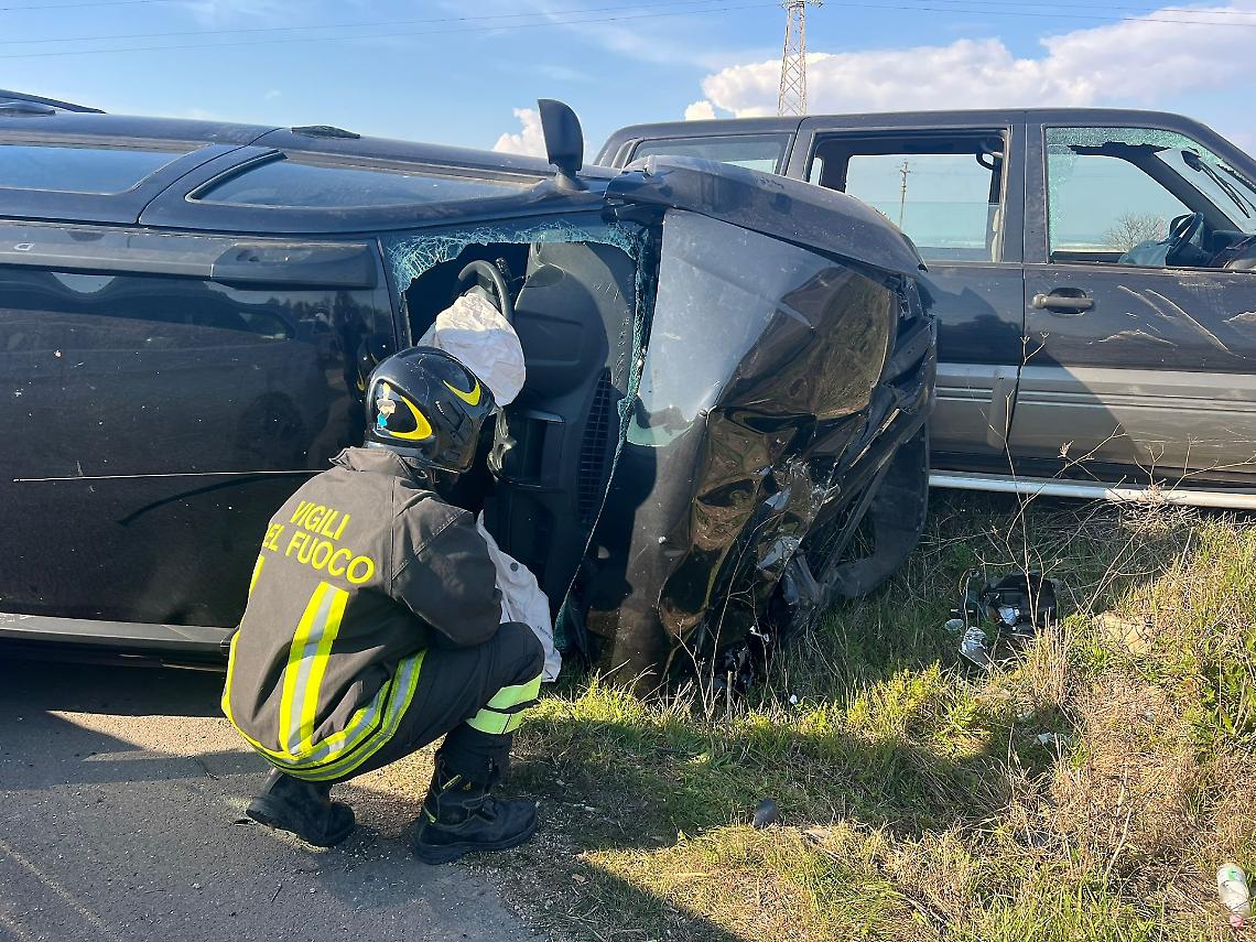 Incidente sulla Taranto-San Giorgio Jonico - foto di Francesco Manfuso