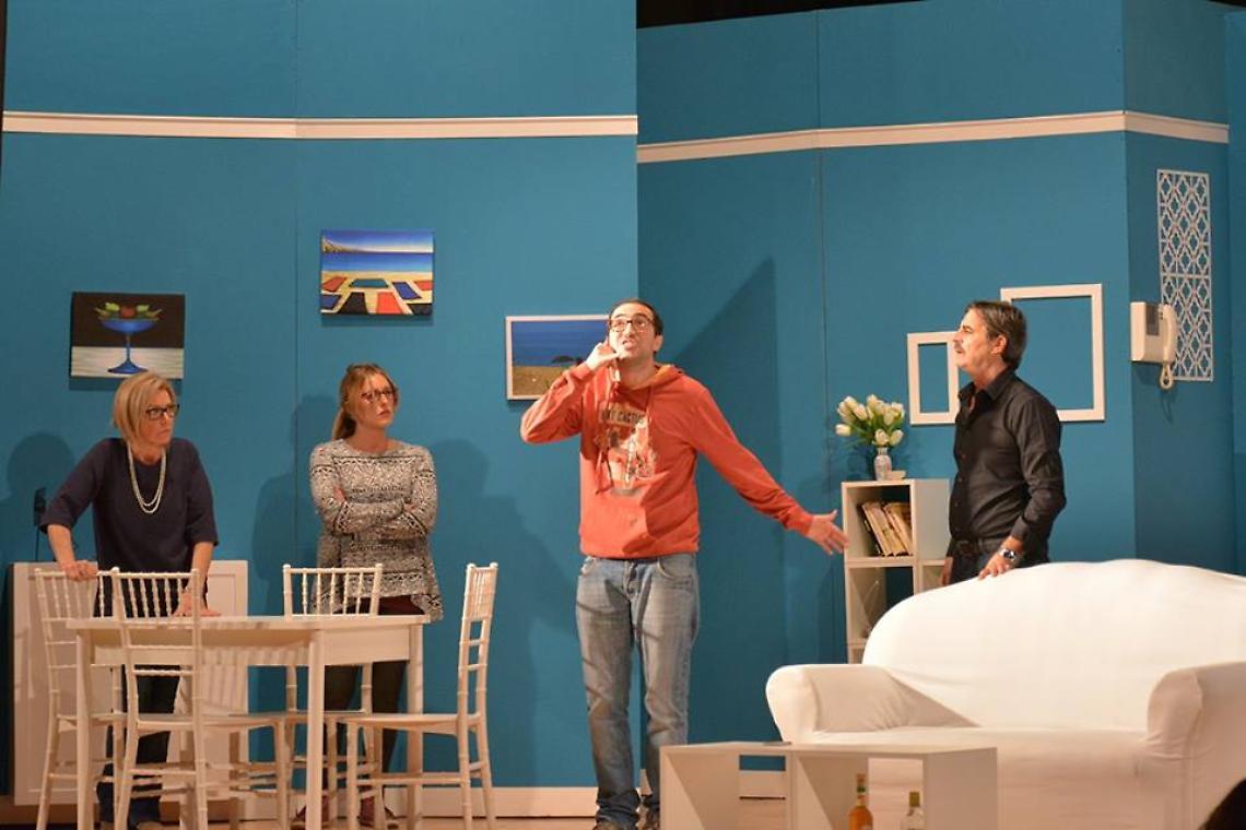 la Compagnia "La cricca" in una foto di scena