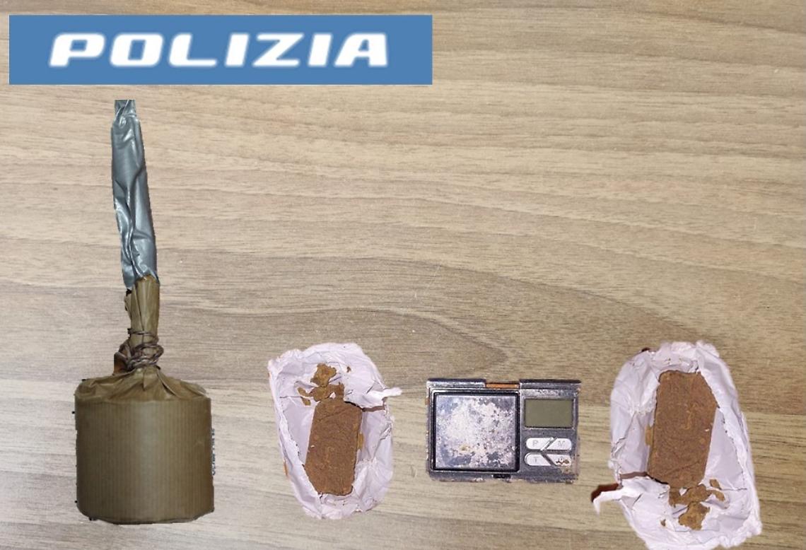 Sequestrati hashish e ordigno