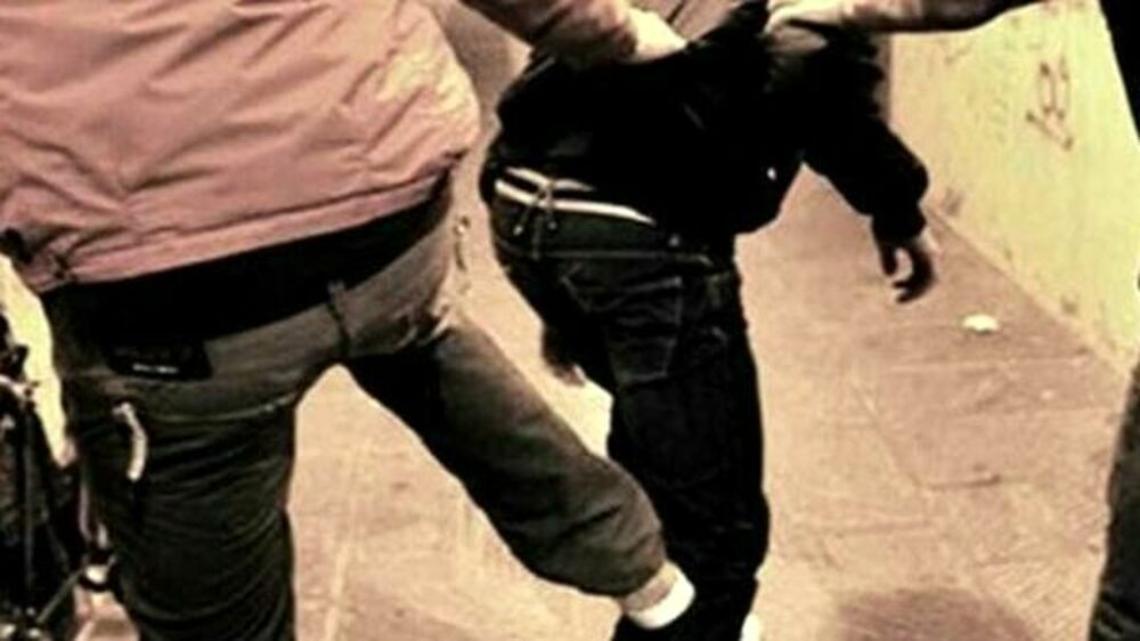 Aggressione in strada (foto d'archivio)