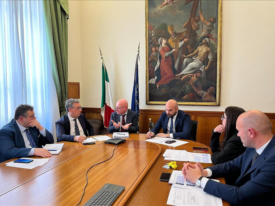 L'incontro in merito alla Statale 100