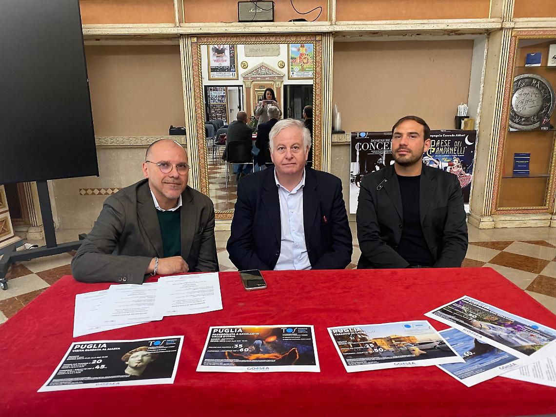 Paolo Cuccaro, Vincenzo Di Gregorio e Pierpaolo De Padova alla presentazione del Taranto Opera Festival
