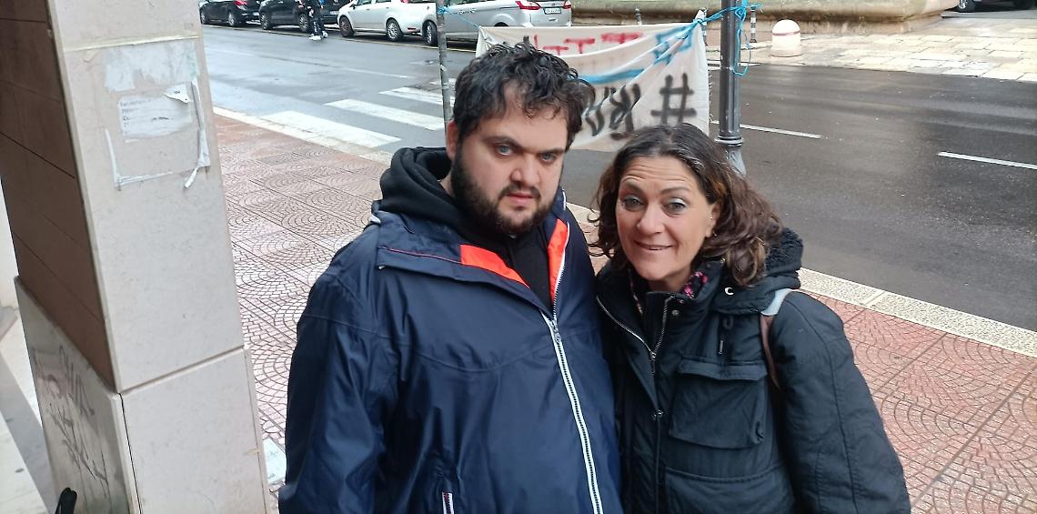 "Io sto con Saverio", incontro in Prefettura