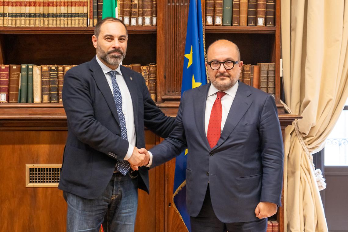 Il sindaco di Taranto, Rinaldo Melucci, con il ministro della Cultura, Gennaro Sangiuliano