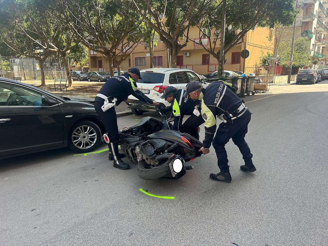 Incidente in via Maturi - foto di Francesco Manfuso