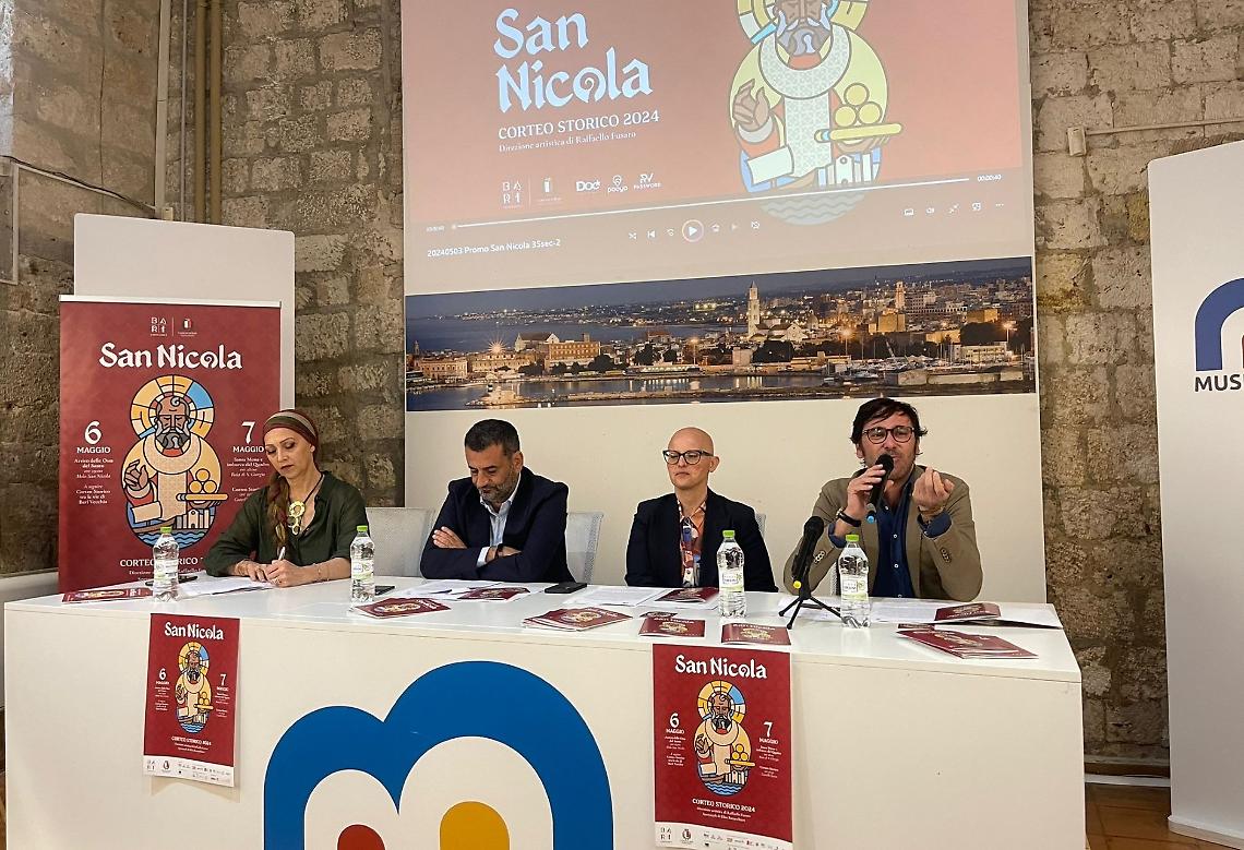 San Nicola “Verso l’alto”, presentato il Corteo storico