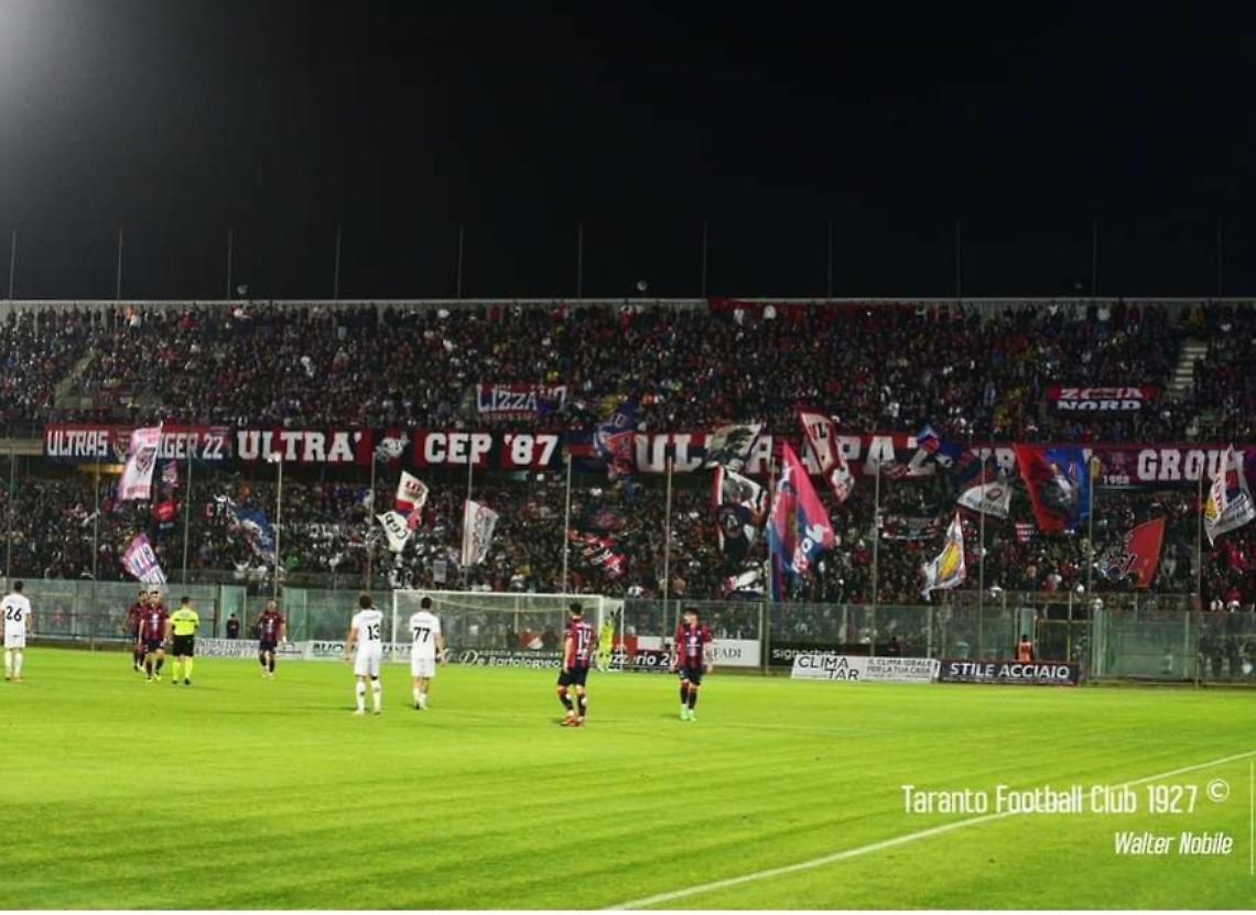 La curva del Taranto 