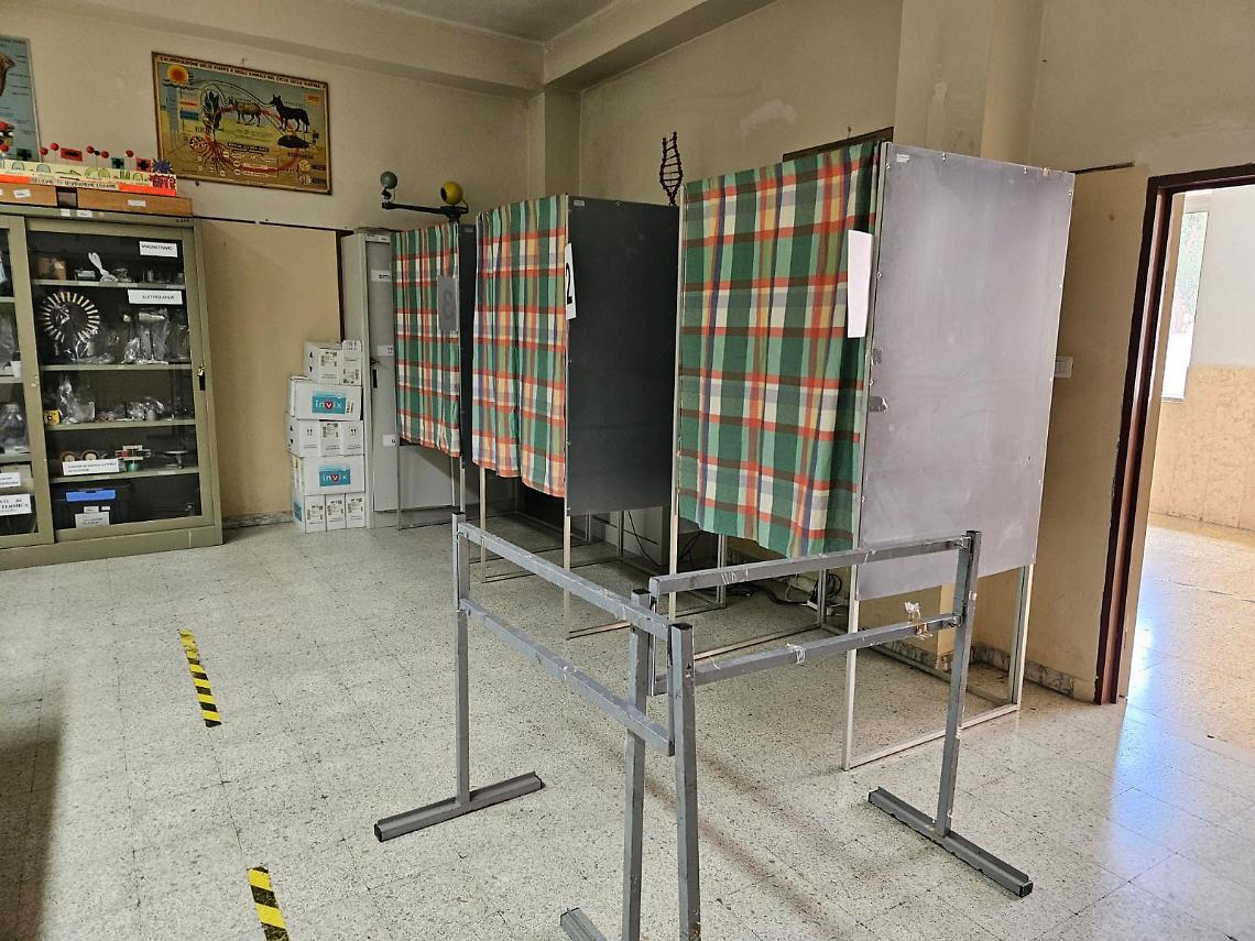 Un seggio elettorale