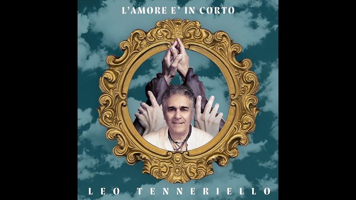 La cover del singolo "L'amore è in corto" di Leo Tenneriello
