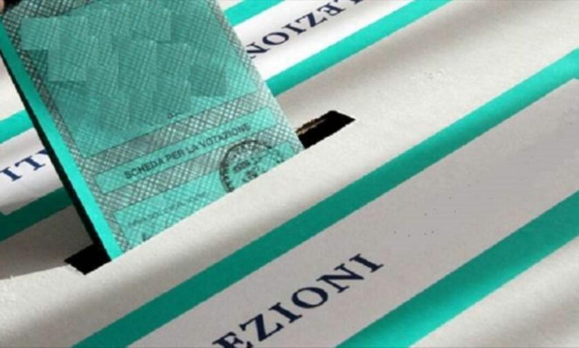 Urna elettorale - archivio