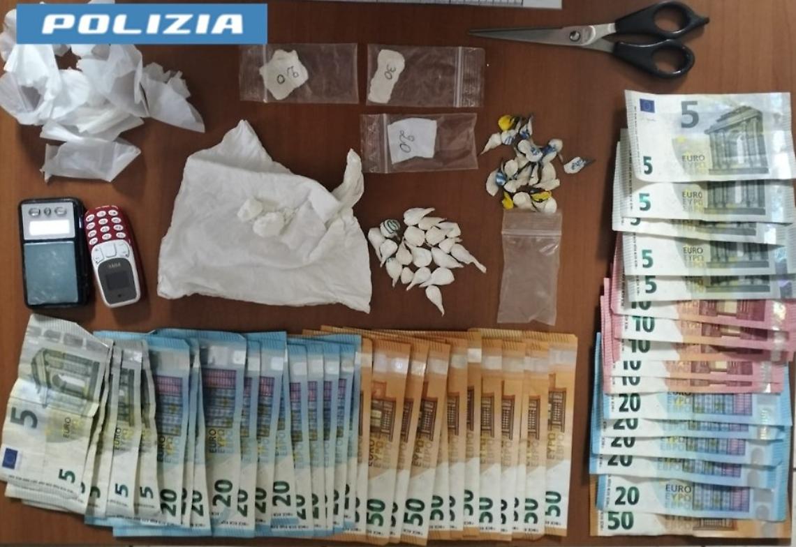 Il materiale sequestrato 