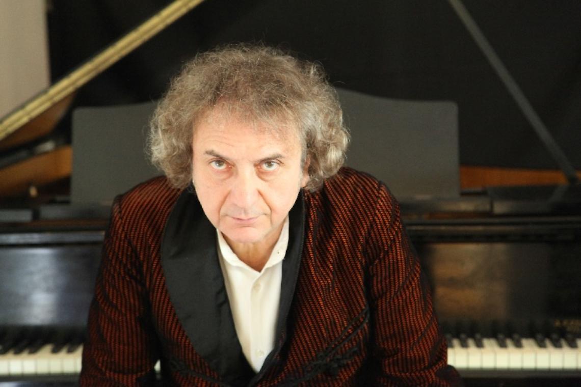Il pianista, Roberto Cacciapaglia