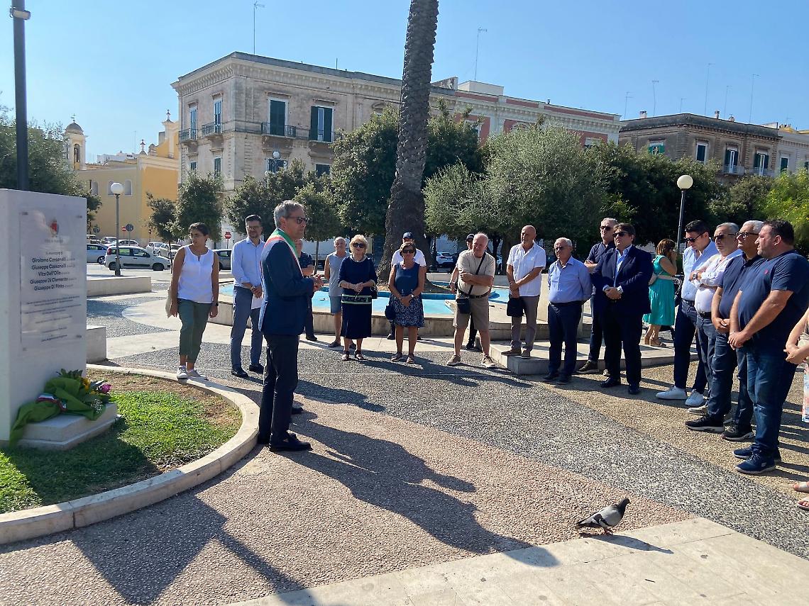 Il Sindaco di Bisceglie Angelantonio Angarano ricorda le vittime di Gand