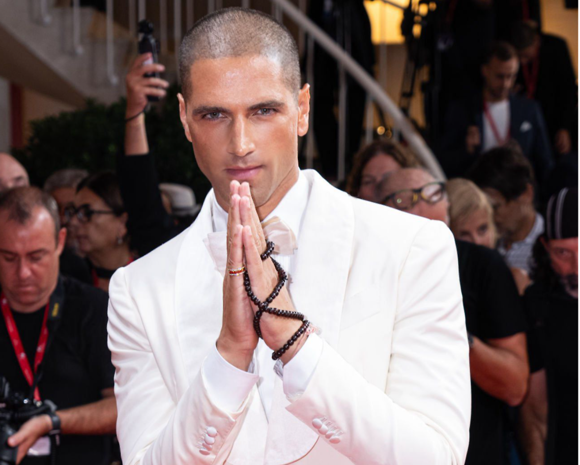 Il top model Fabio Mancini a Venezia
