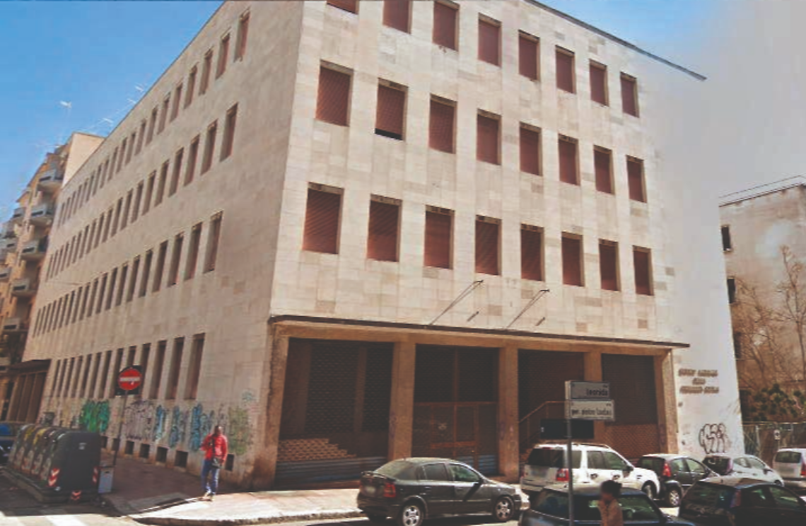 Via Leonida, l'ex sede dell'Inps