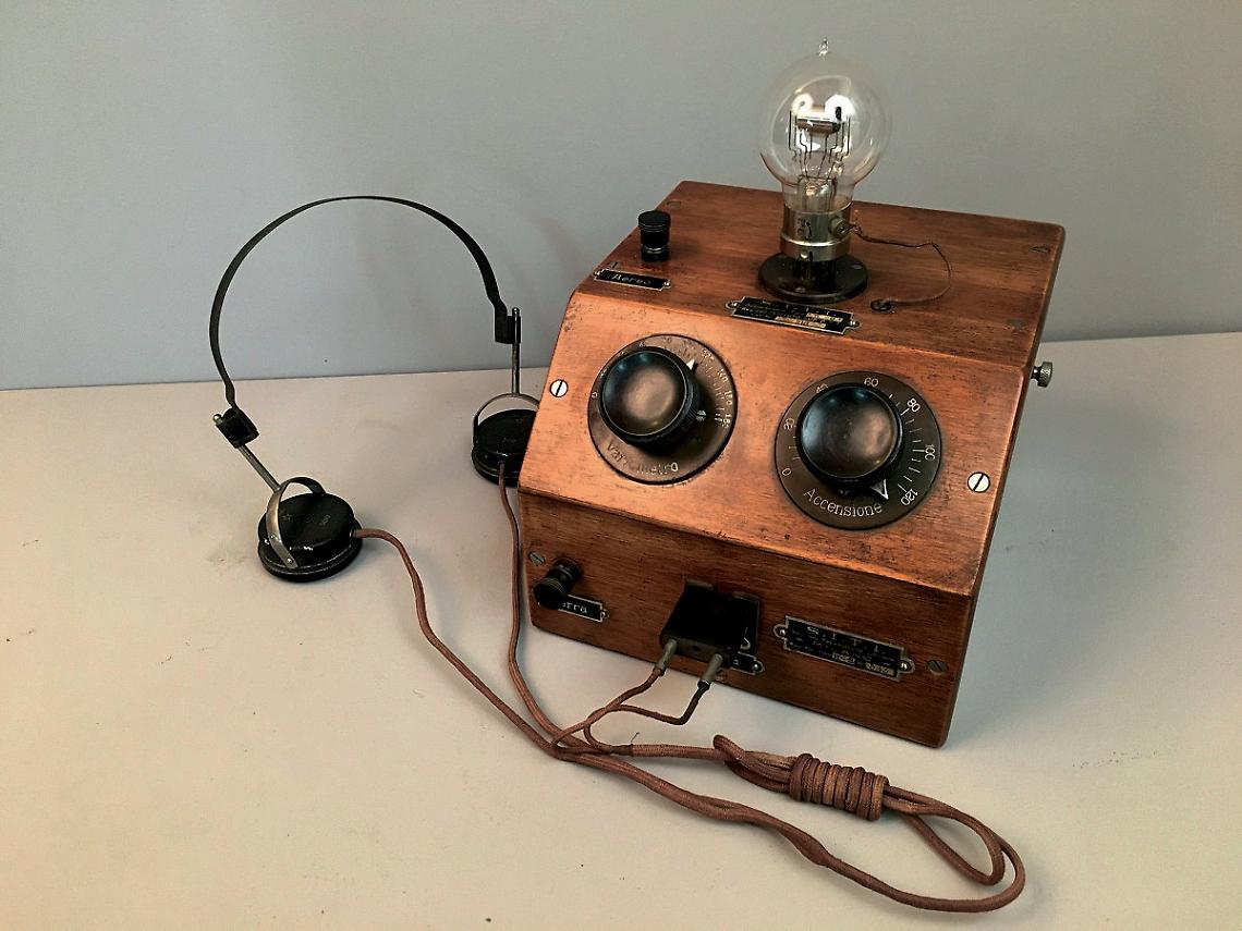 Una radio Anni '20
