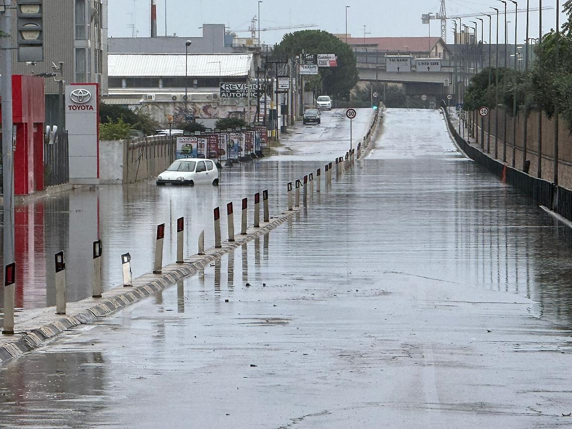 Allagamenti in viale Jonio